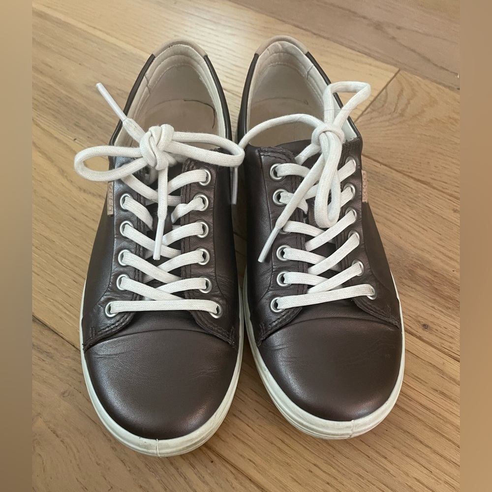 Brown Leather Ecco soft Sneakers